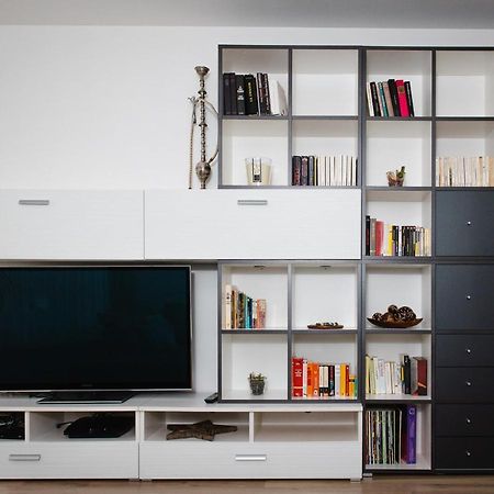 Midi-Suede Apartment Брюксел Екстериор снимка