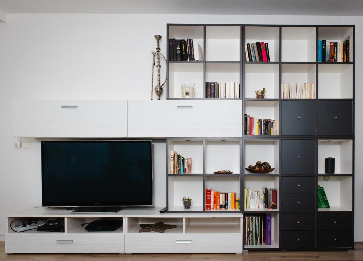 Midi-Suede Apartment Брюксел Екстериор снимка
