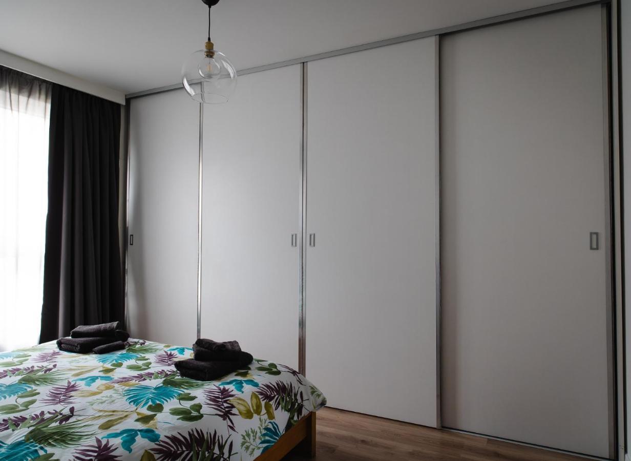 Midi-Suede Apartment Брюксел Екстериор снимка